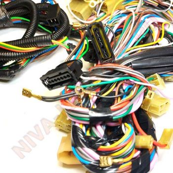 Жгут проводов НИВА 21213-3724030; 21213-3724010; 21213-3724210; 21213-3724026 (панель, салон, подкапотное, коммутаторный)  4 жгута